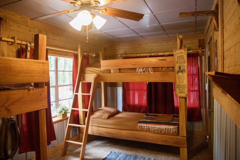 A cabin that's available for rent through airbnb.